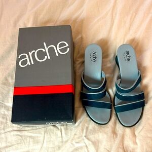 Beautiful Teal Arche Sandals- lightly worn- Euro Size 40